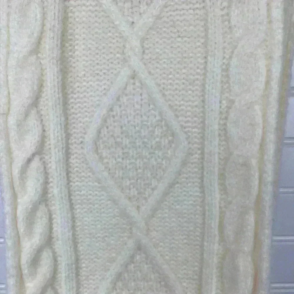Old Navy NWT  Cable Knit Cowl Cream / Ivory Neck Warmer Infinity Scarf